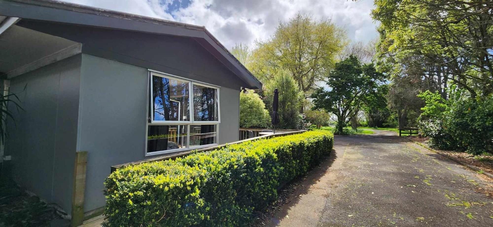 Woodbury Farm Bed & Breakfast Takanini Екстериор снимка
